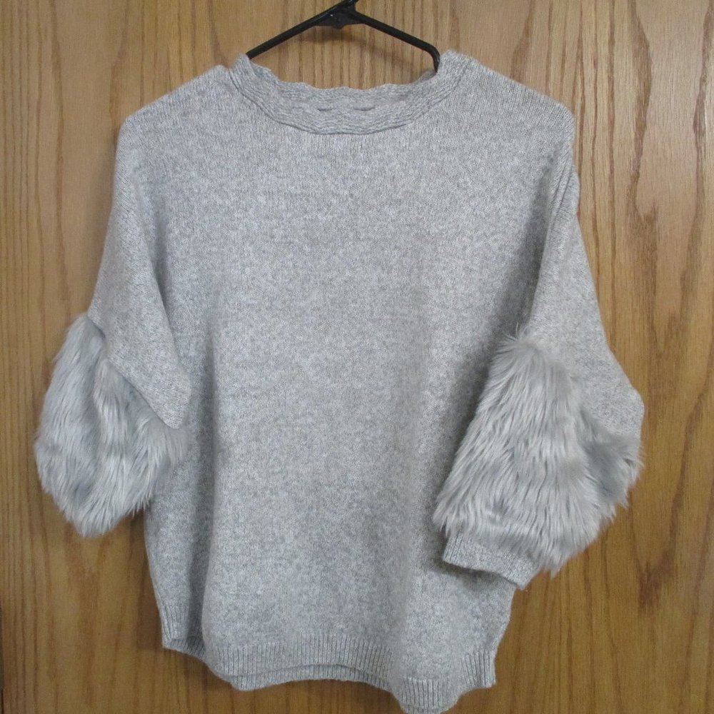 Girls Sweater Top Cat & Jack Size L 10/12